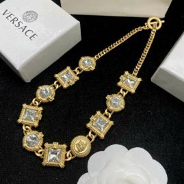 Picture of Versace Necklace _SKUVersacenecklace06cly6217001